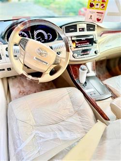 تويوتا أفالون